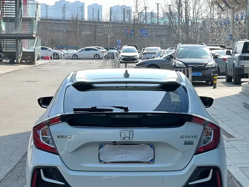 Honda Civic — фото 9
