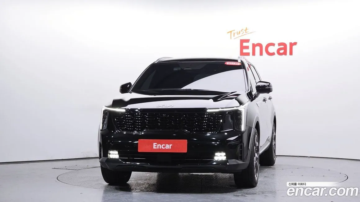 Kia Sorento — фото 6