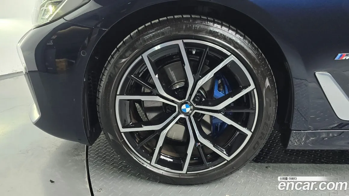 BMW 5-Series 2021 из KR, фото 2