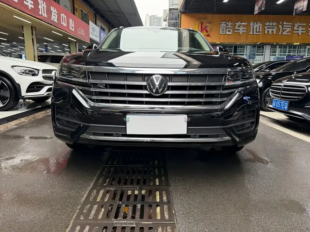Volkswagen Touareg 2024 из CN, фото 10