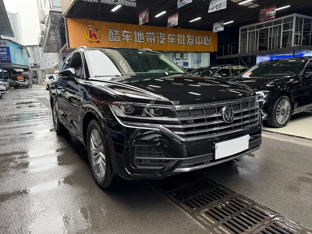 Volkswagen Touareg 2024 из CN, фото 4