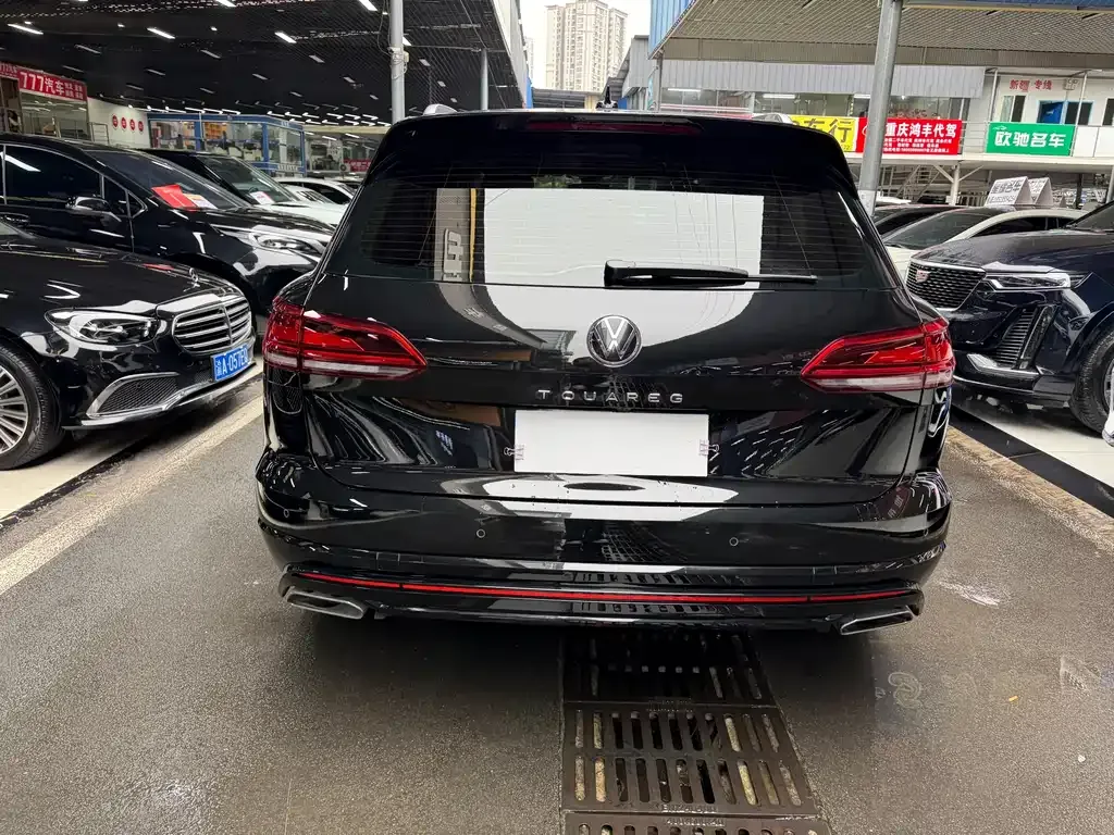 Volkswagen Touareg 2024 из CN, фото 9