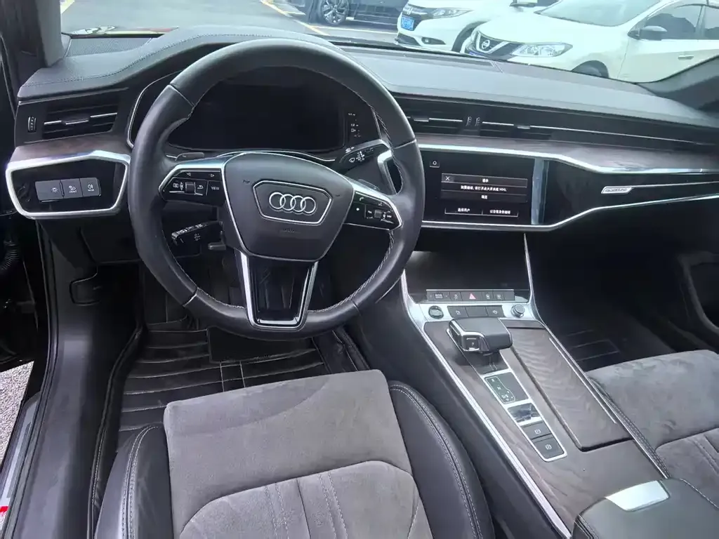 Audi A6L — фото 6