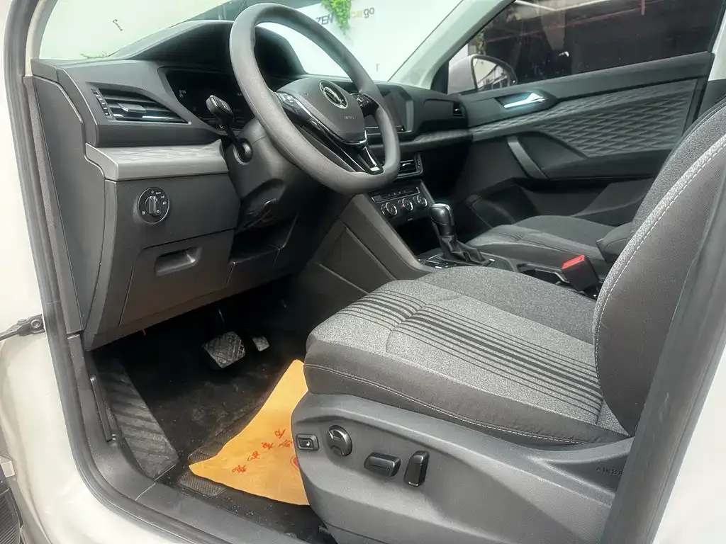 Volkswagen Tharu 2022 из CN, фото 8