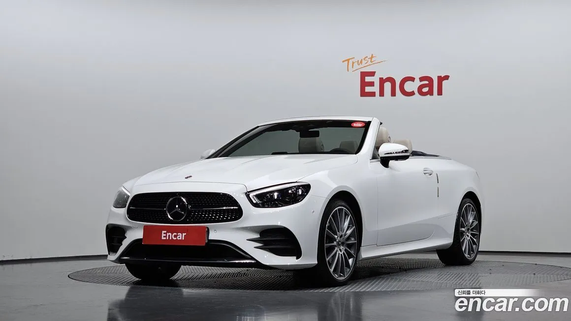 Mercedes-Benz E-Class — фото 1