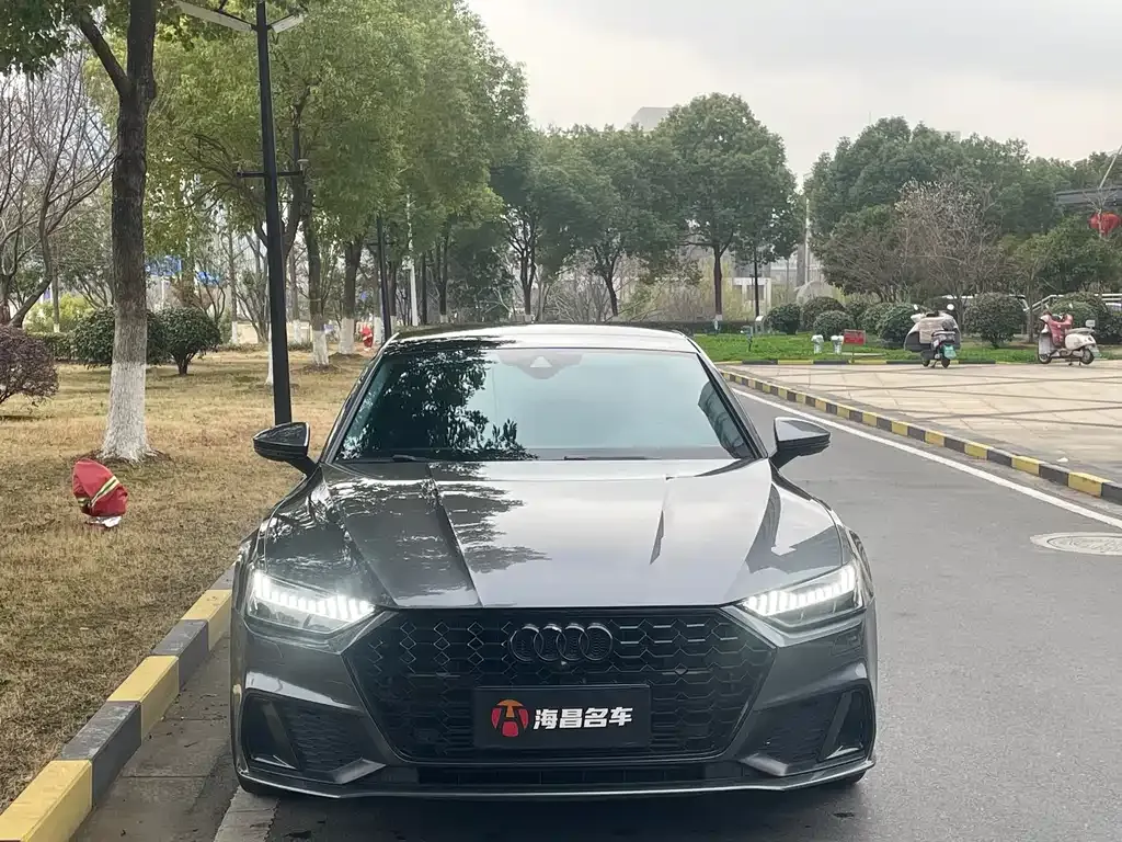 Audi A7 2021 из CN, фото 8