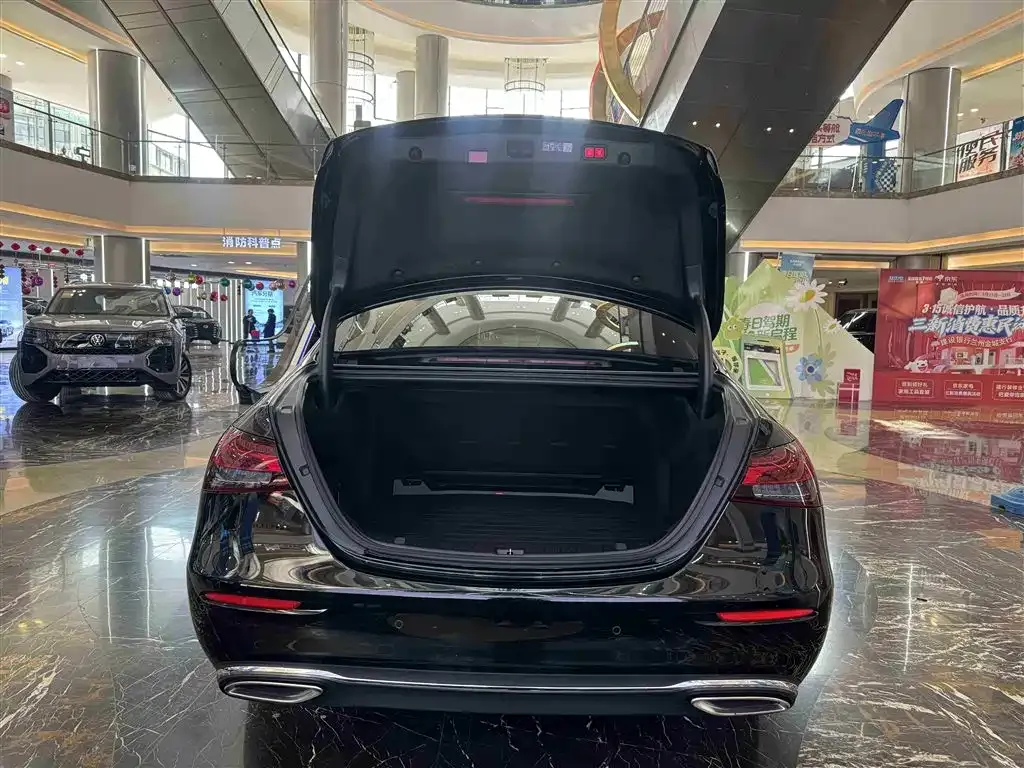 Mercedes-Benz E-Class 2023 из CN, фото 3