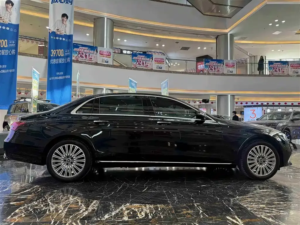 Mercedes-Benz E-Class 2023 из CN, фото 2