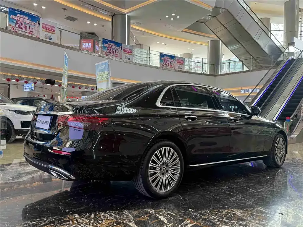 Mercedes-Benz E-Class 2023 из CN, фото 10