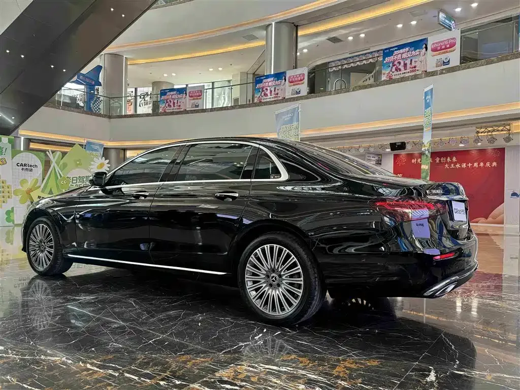 Mercedes-Benz E-Class 2023 из CN, фото 9