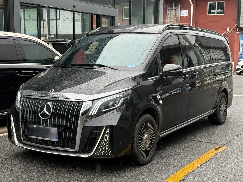 Mercedes-Benz Vito — фото 1