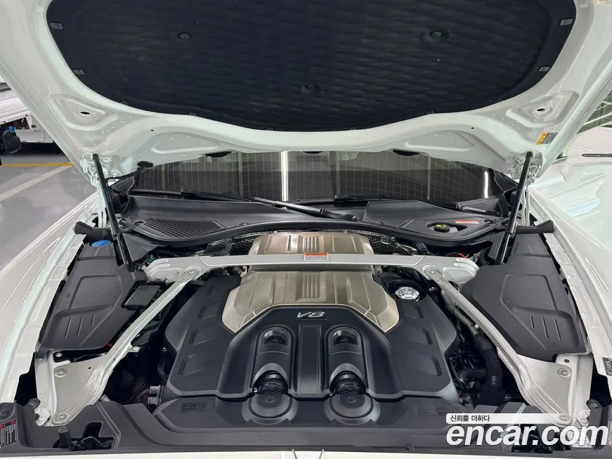 Bentley Flying Spur 2022 из KR, фото 8