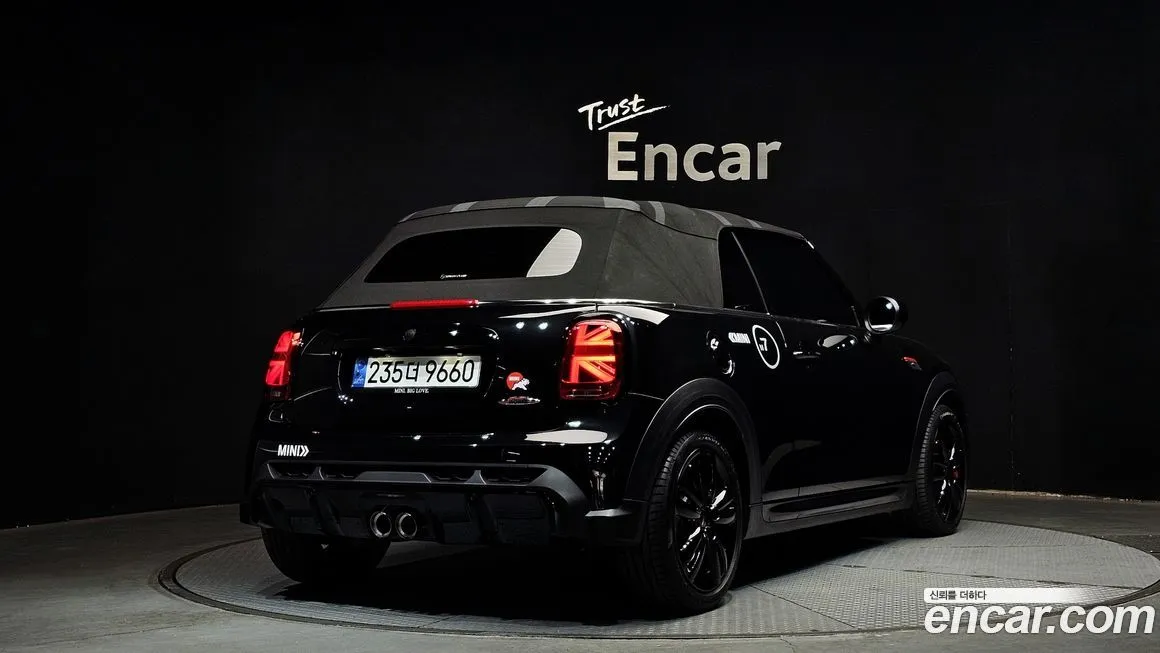 Mini Cooper Convertible — фото 3