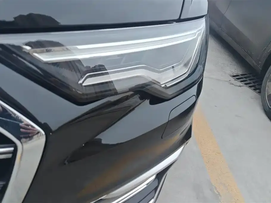 Audi A6L 2023 из CN, фото 5