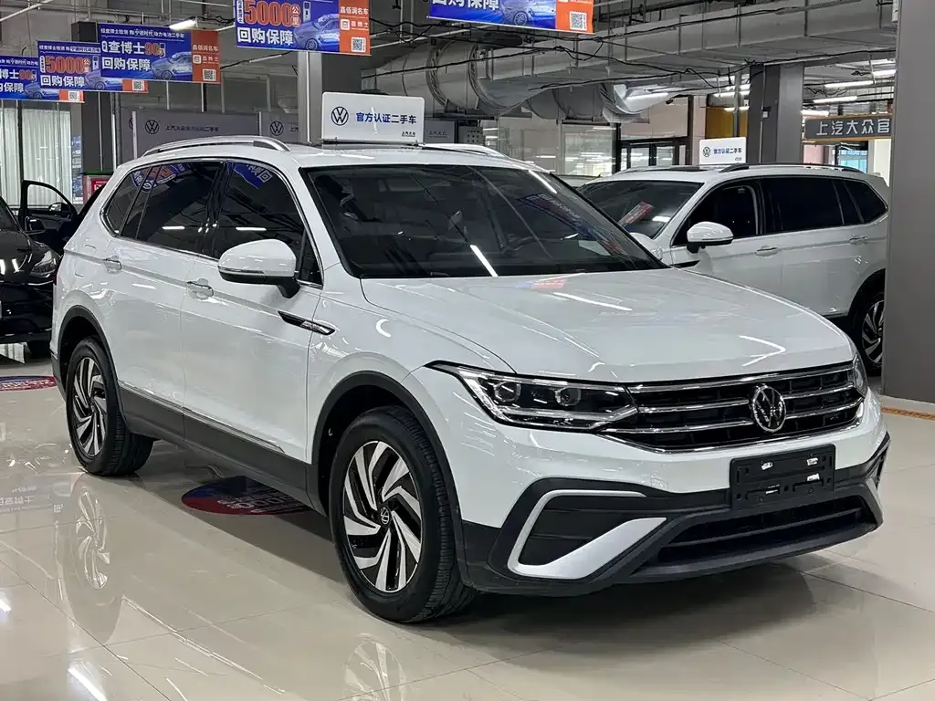 Volkswagen Tiguan L 2022 из CN, фото 6