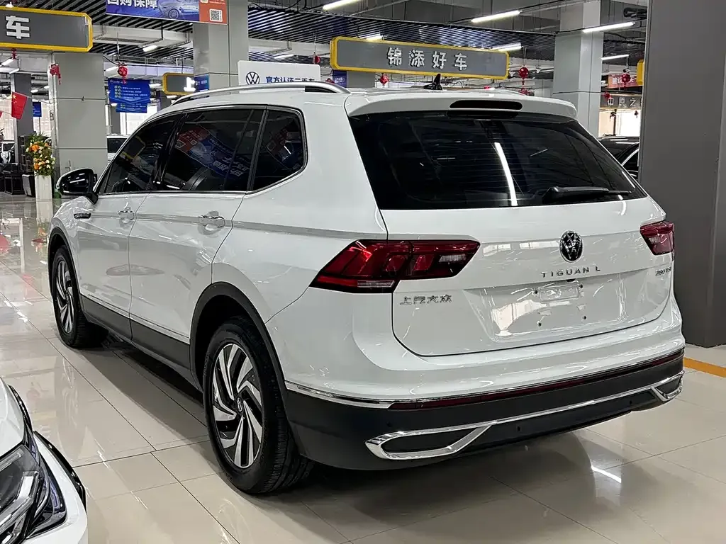 Volkswagen Tiguan L 2022 из CN, фото 10