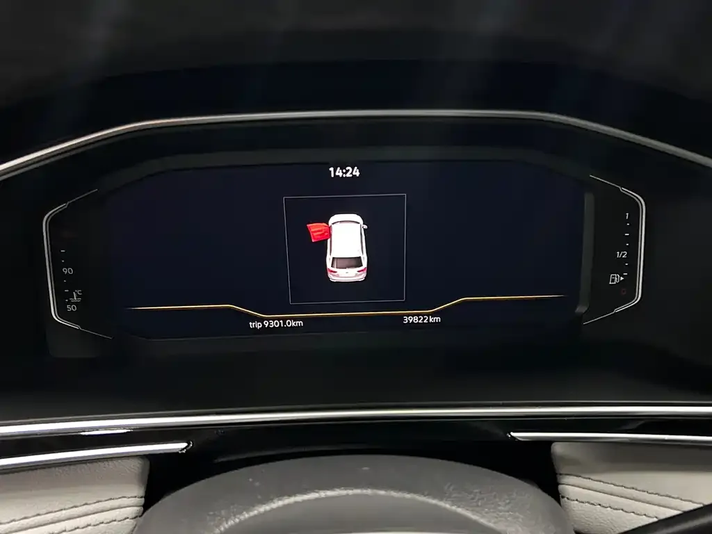 Volkswagen Tiguan L 2022 из CN, фото 3