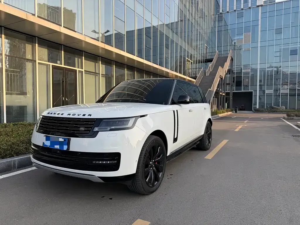 Land Rover Range Rover 2023 из CN, фото 1