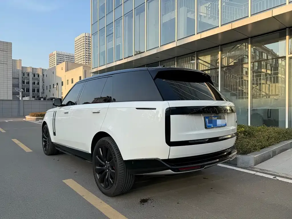 Land Rover Range Rover 2023 из CN, фото 3