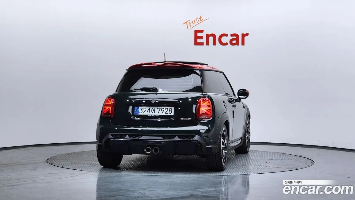 Mini Cooper 2024 из KR, фото 2