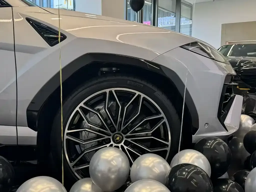 Lamborghini Urus SE 2025 из CN, фото 4