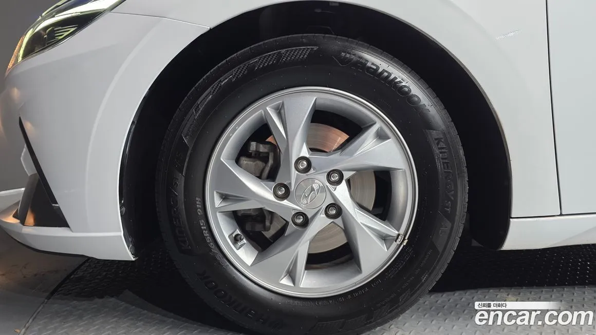 Hyundai AVANTE 2021 из KR, фото 9