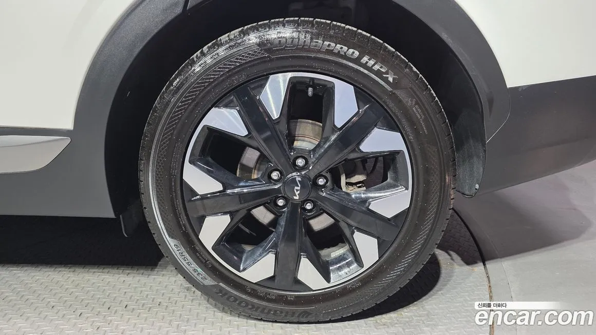 Kia Sportage — фото 10