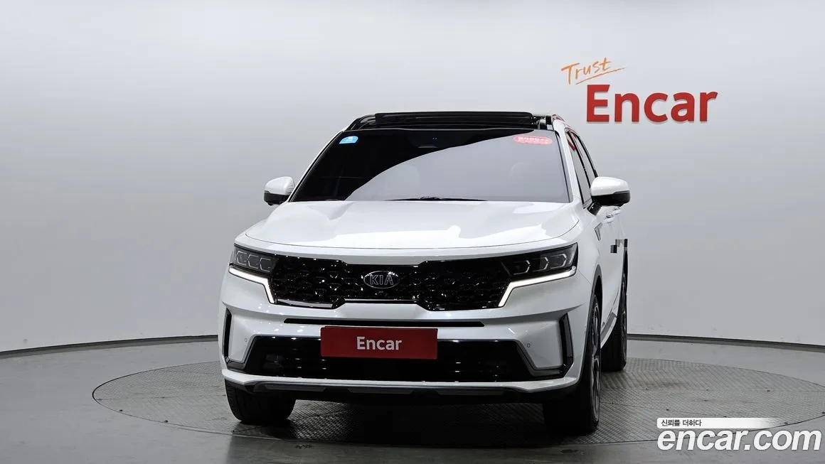 Kia Sorento — фото 8