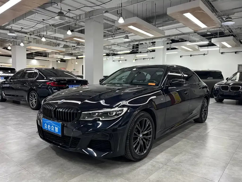 BMW 3 Series — фото 1
