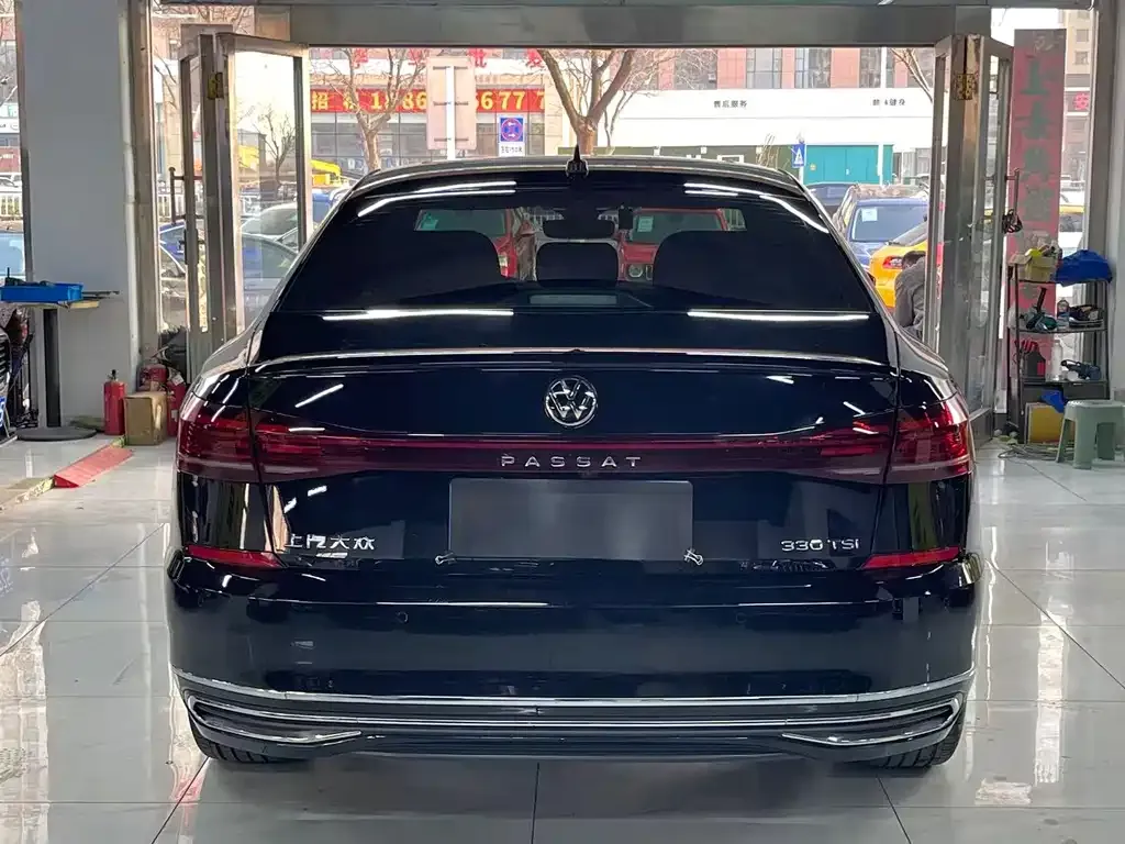 Volkswagen Passat — фото 2