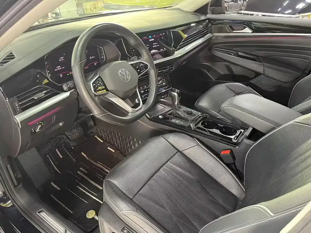 Volkswagen Passat — фото 7