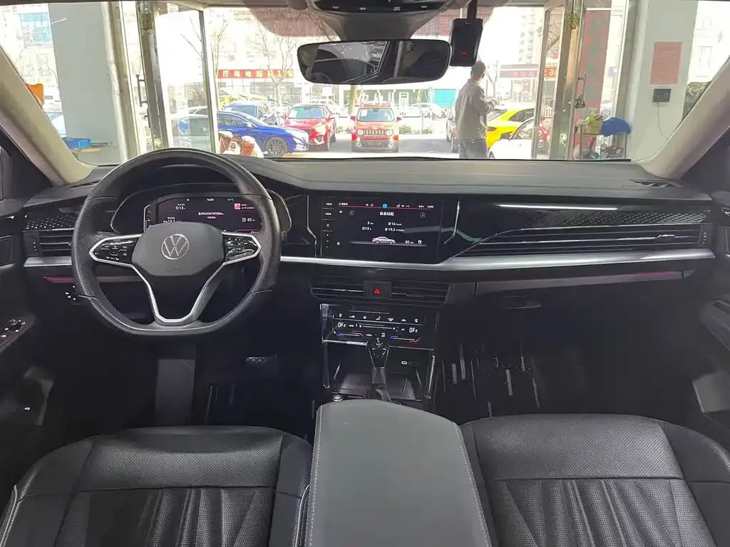 Volkswagen Passat — фото 6