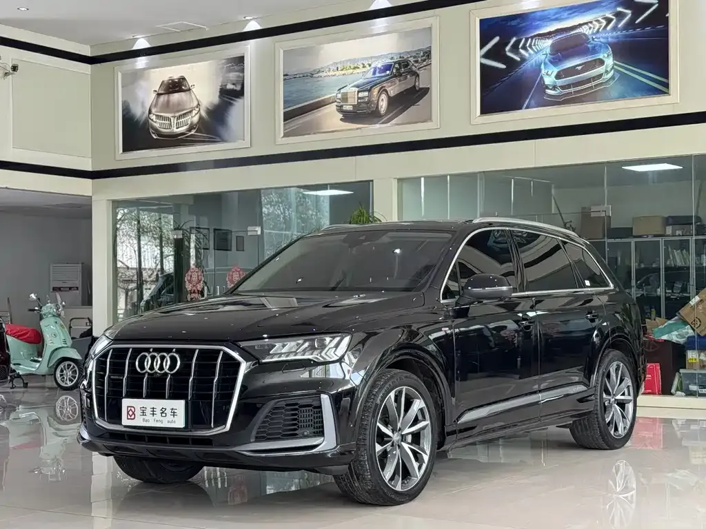 Audi Q7 2021 из CN, фото 1