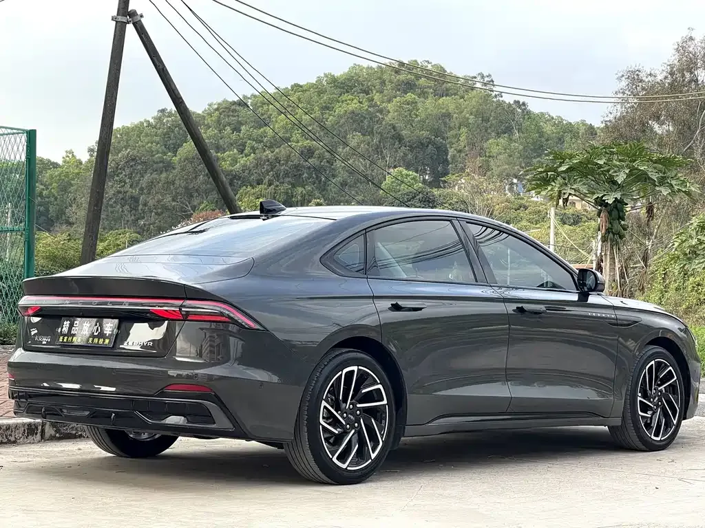 Lincoln Z 2022 из CN, фото 4