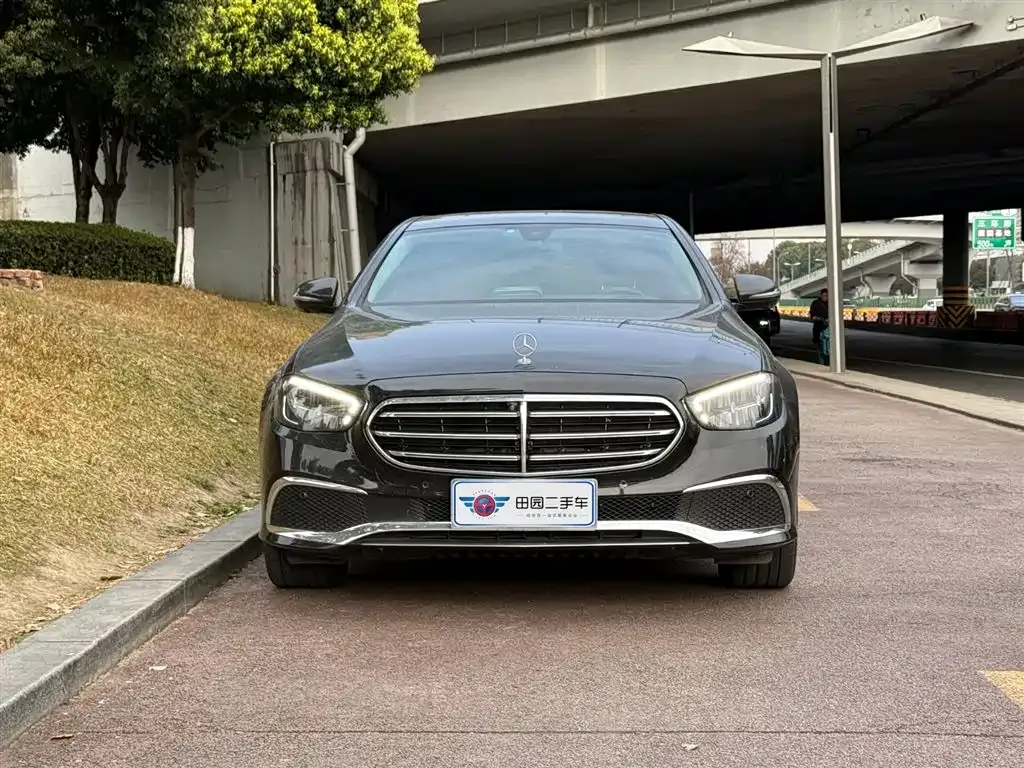 Mercedes-Benz E-Class 2023 из CN, фото 4
