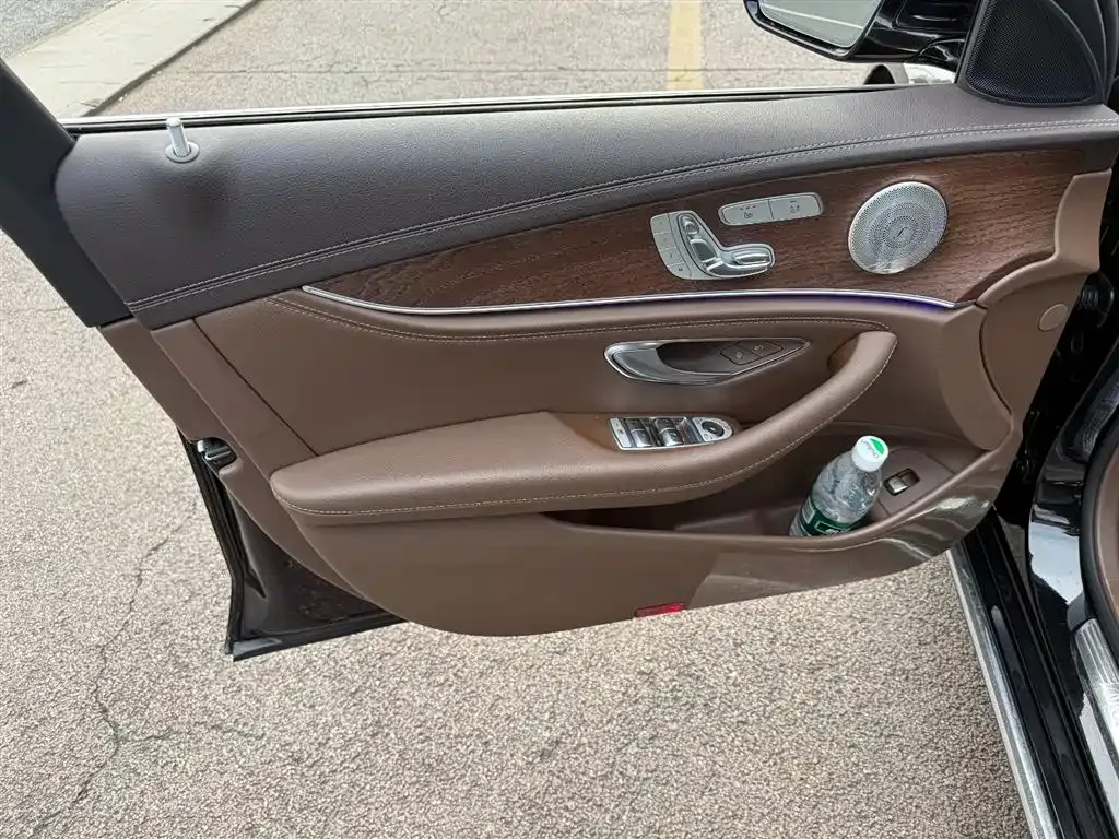 Mercedes-Benz E-Class 2023 из CN, фото 5