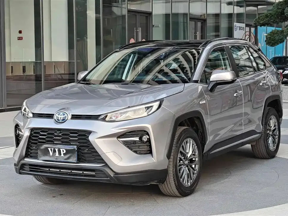 Toyota Wildlander — фото 1