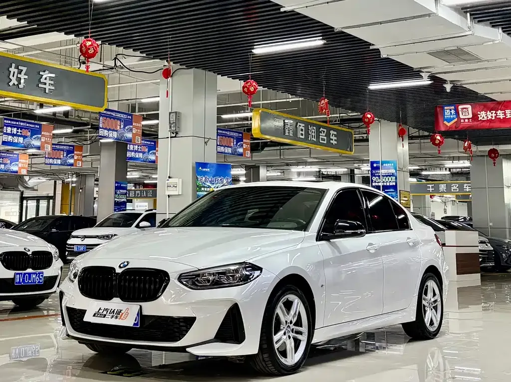 BMW 1 Series — фото 1
