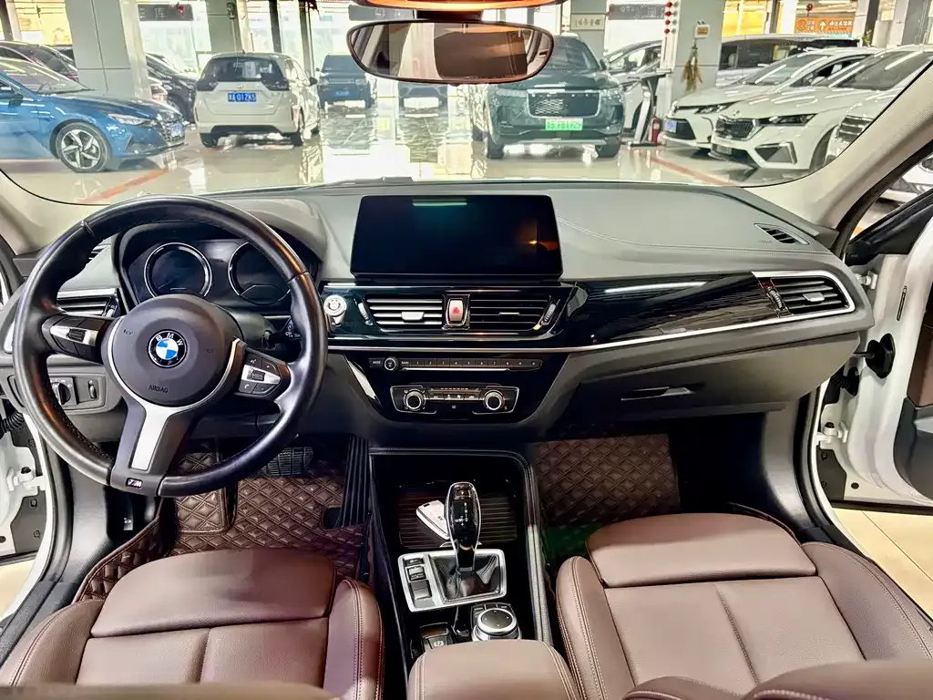 BMW 1 Series — фото 10