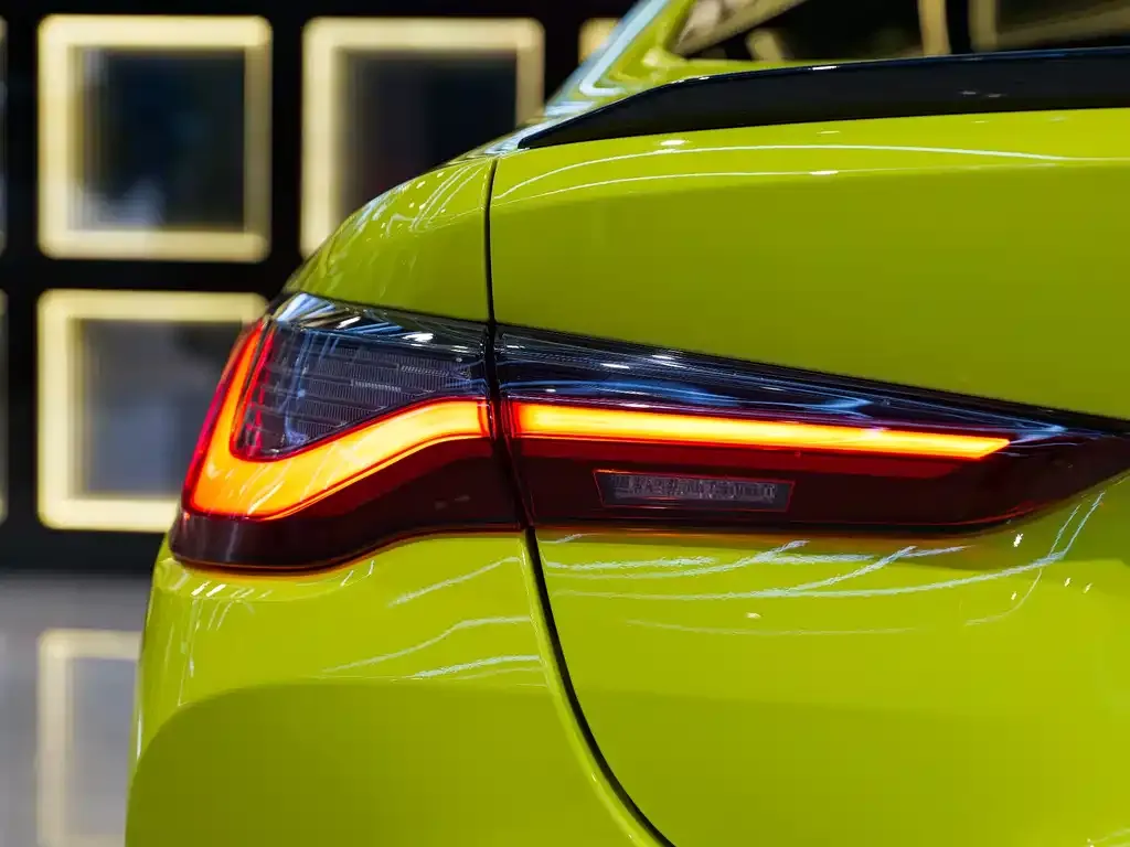 BMW M4 2023 из CN, фото 3