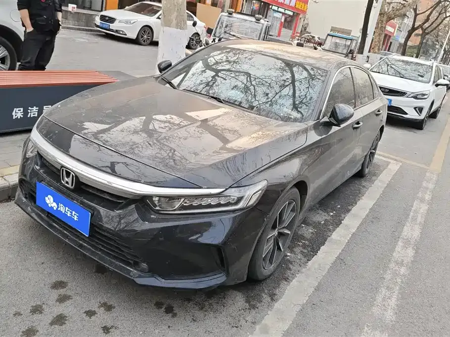 Honda Inspire — фото 1