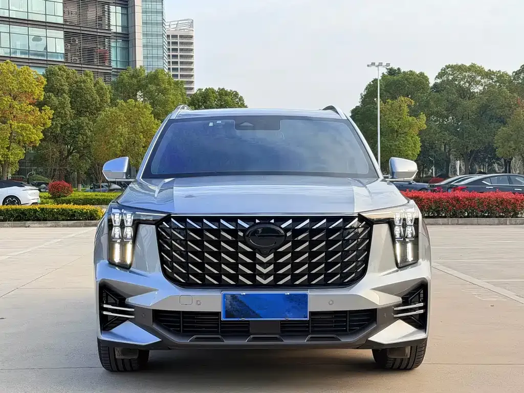 GAC Motor Trumpchi GS8 — фото 1