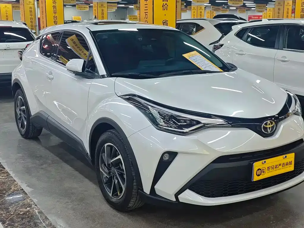 Toyota C-HR 2023 из CN, фото 1