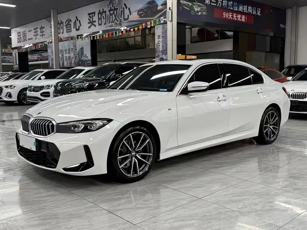 BMW 3 Series — фото 1
