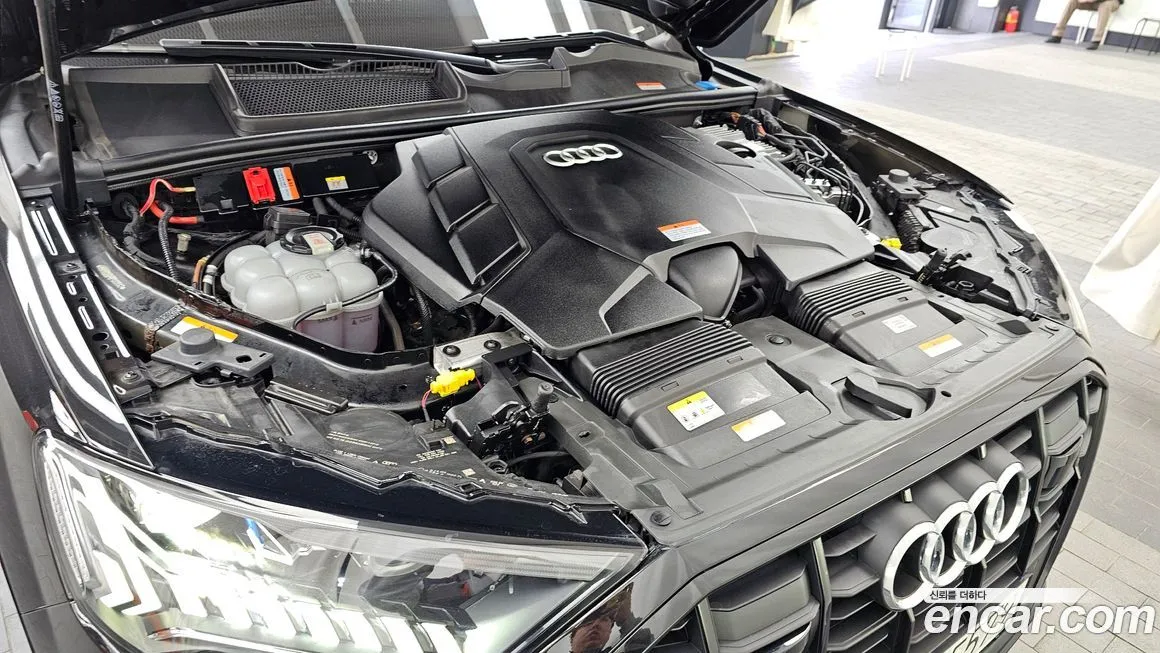 Audi Q7 2023 из KR, фото 7