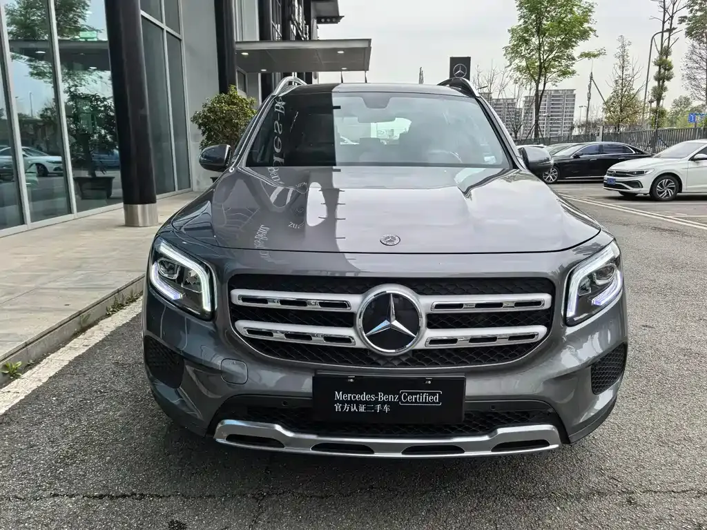Mercedes-Benz GLB — фото 3
