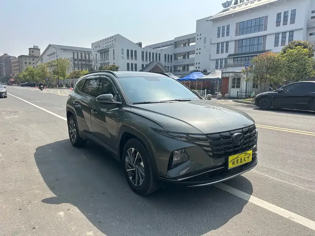 Hyundai Tucson — фото 7