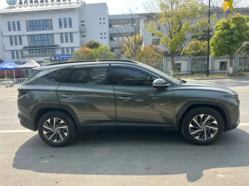 Hyundai Tucson — фото 8