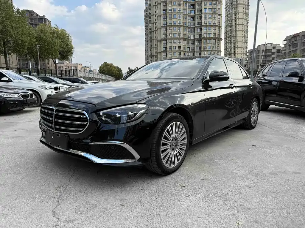 Mercedes-Benz E-Class (Import) — фото 5