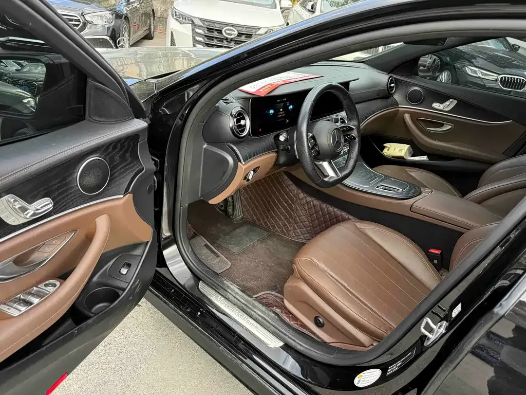 Mercedes-Benz E-Class (Import) — фото 6